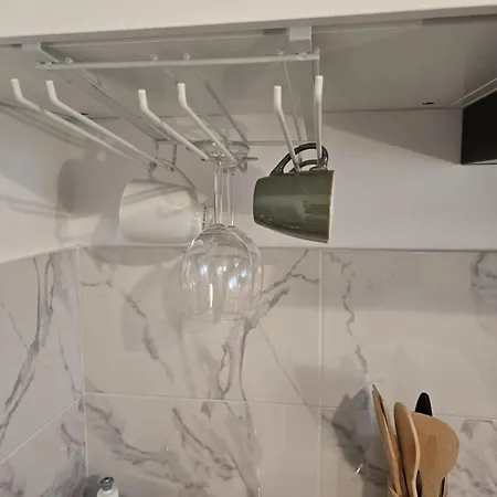 5 Confort Avec Cuisine, Salle De Bain Partage *