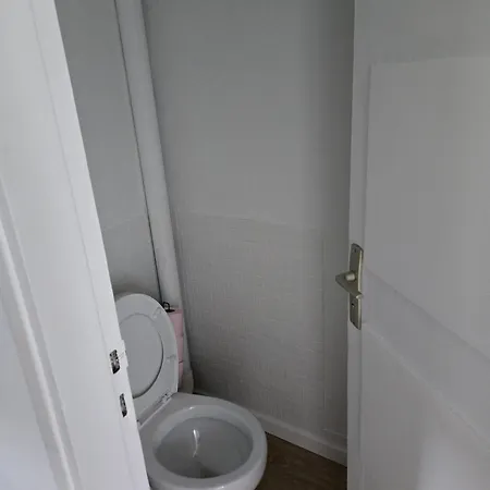 Апартаменты 5 Confort Avec Cuisine, Salle De Bain Partage *